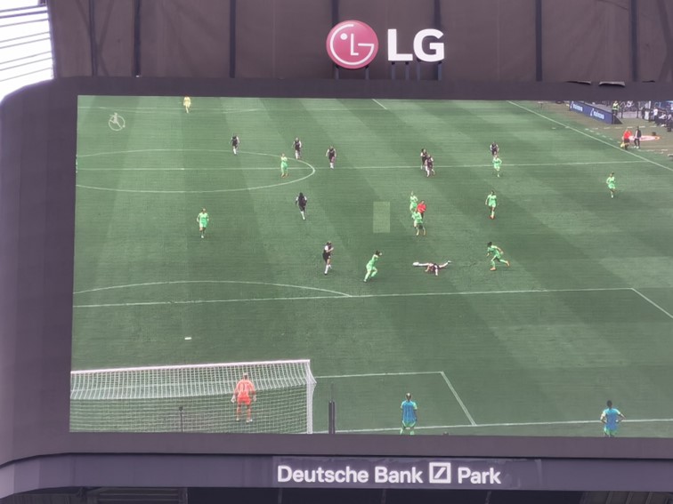 001 Eintracht Frankfurt  Frauen