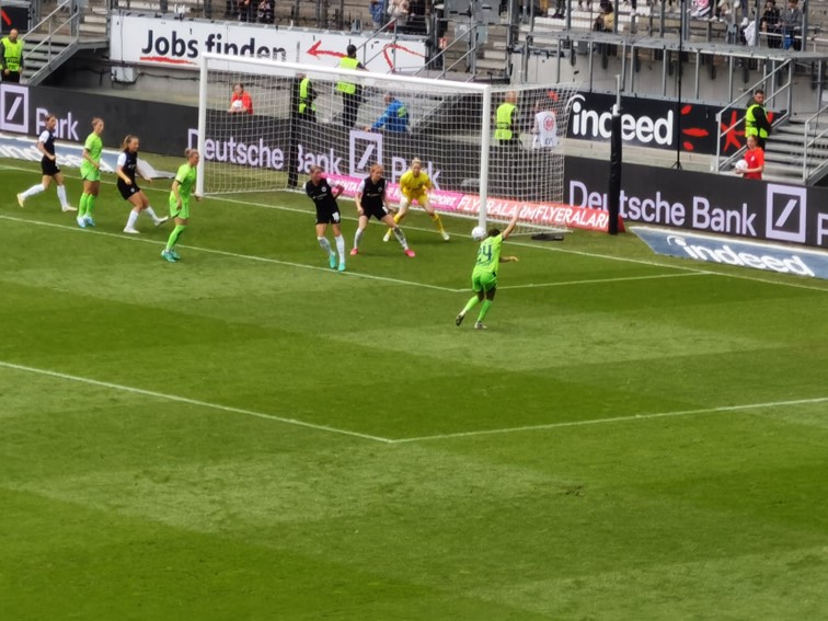 001 Eintracht Frankfurt  Frauen