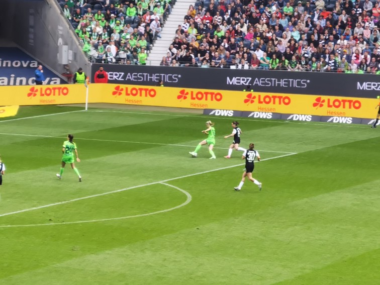 001 Eintracht Frankfurt  Frauen