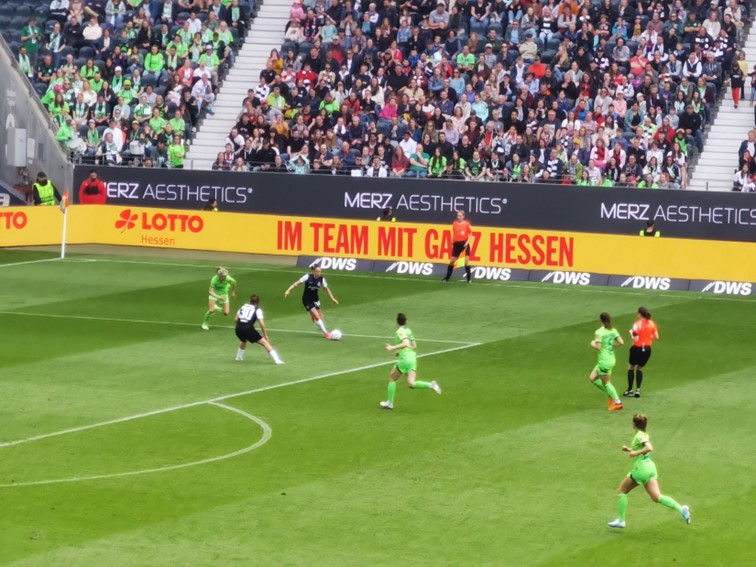 001 Eintracht Frankfurt  Frauen