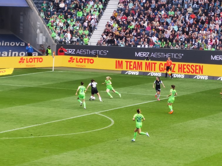 001 Eintracht Frankfurt  Frauen