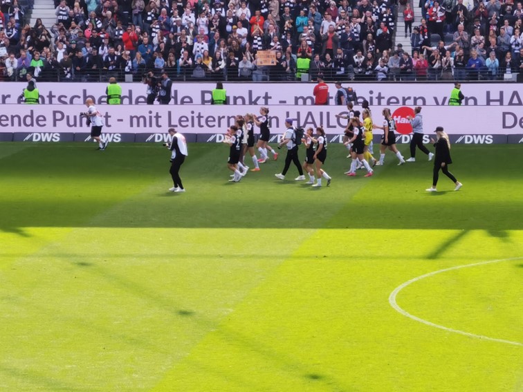 001 Eintracht Frankfurt  Frauen