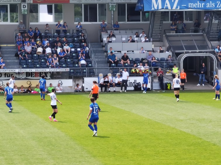 001 Turbine SGE Frauen