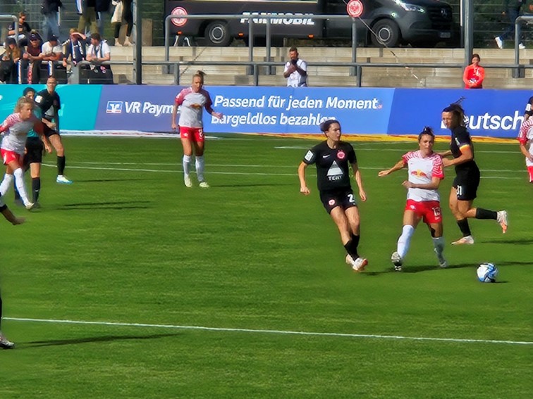 002 Eintracht Frankfurt Frauen Deutscher Meister