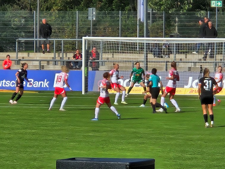 002 Eintracht Frankfurt Frauen Deutscher Meister