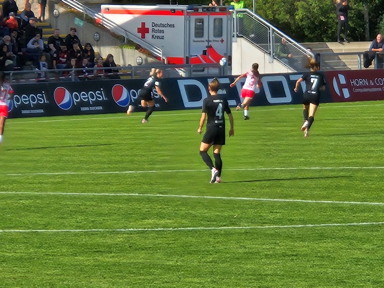 002 Eintracht Frankfurt Frauen Deutscher Meister