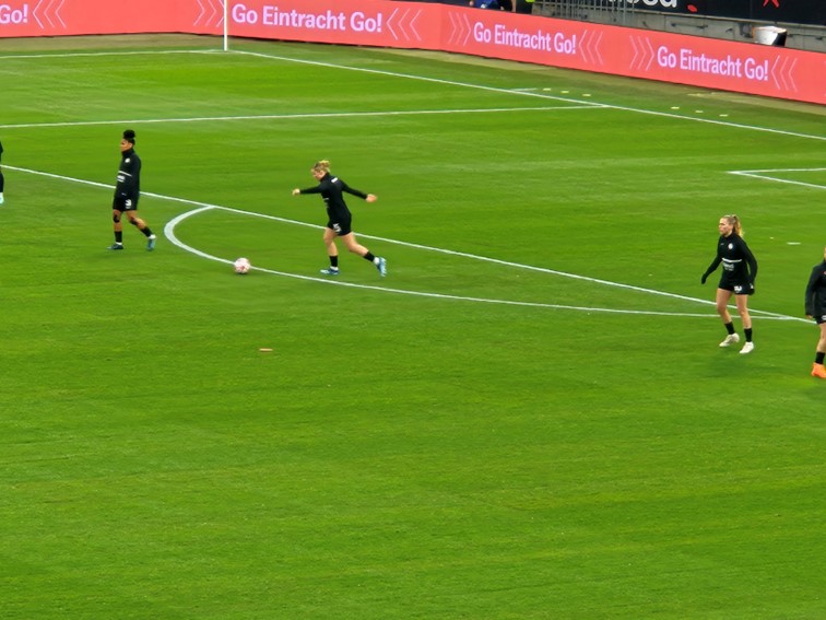 002 Eintracht Frankfurt WCL Sieger