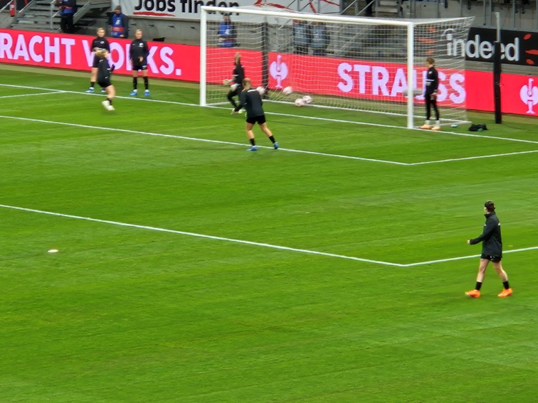 002 Eintracht Frankfurt WCL Sieger