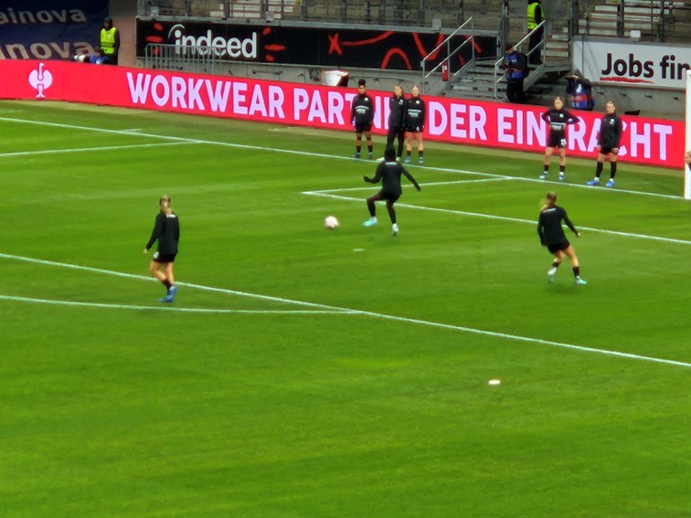 002 Eintracht Frankfurt WCL Sieger