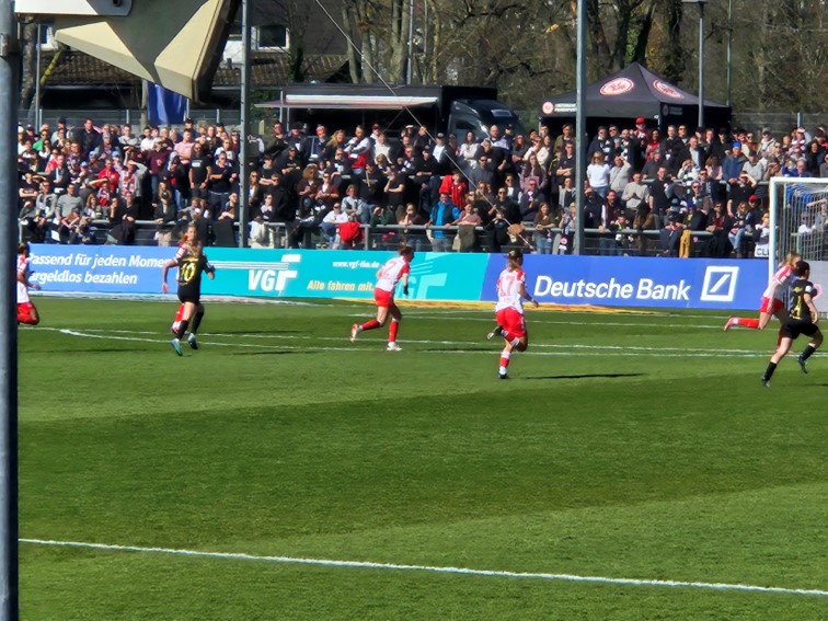 02 SGE Frauen FBL