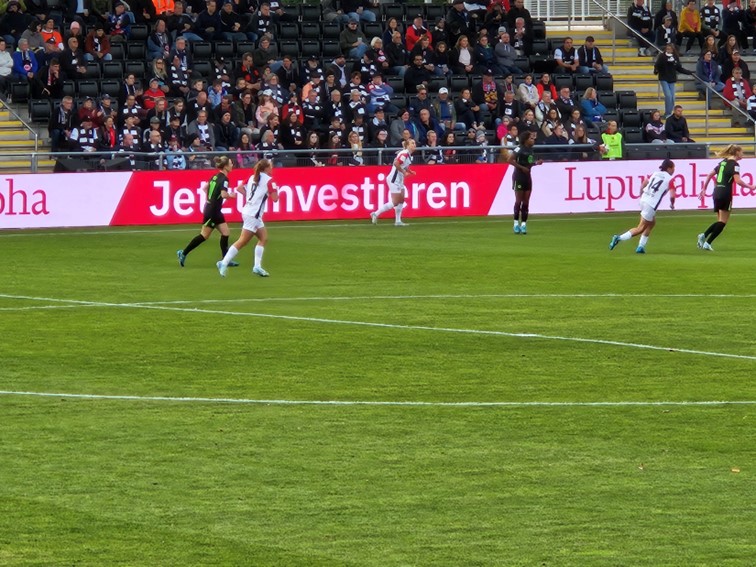 002 SGE Frauen Bundesliga