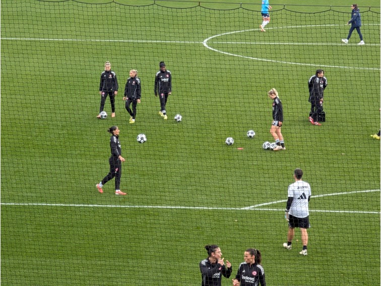 001 Eintracht Frankfurt Frauen DFB Pokalsieger