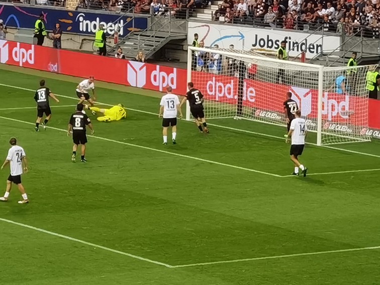 013 Thanks A Lot Fussballgott Alex Meier Abschiedsspiel 31.08.2022