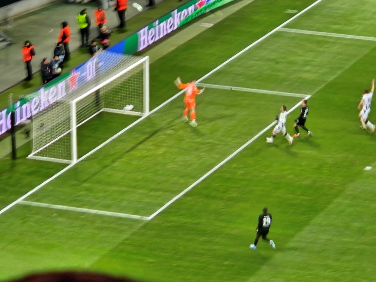 010 Eintracht Frankfurt ECL Sieger