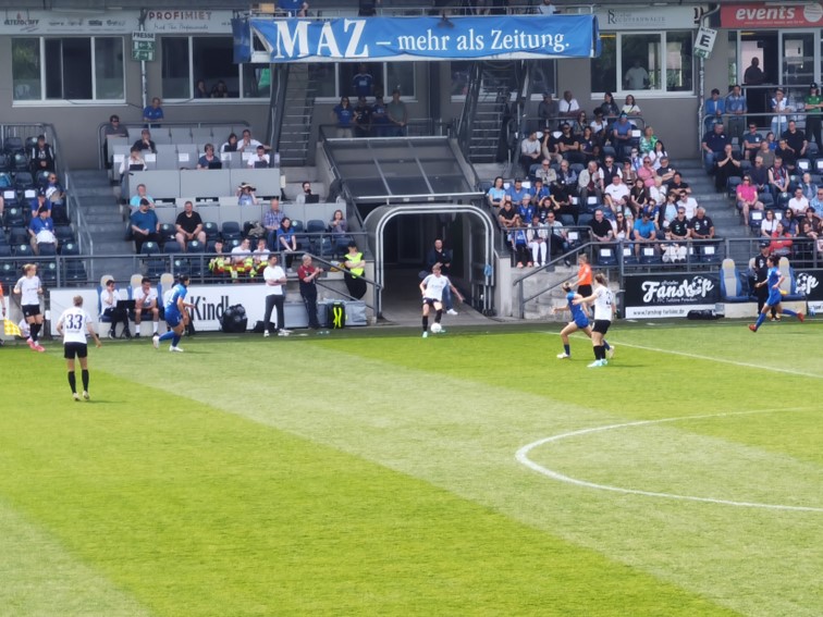 001 Turbine SGE Frauen