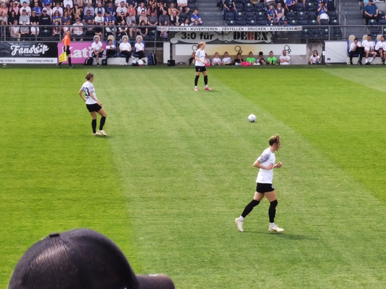 001 Turbine SGE Frauen