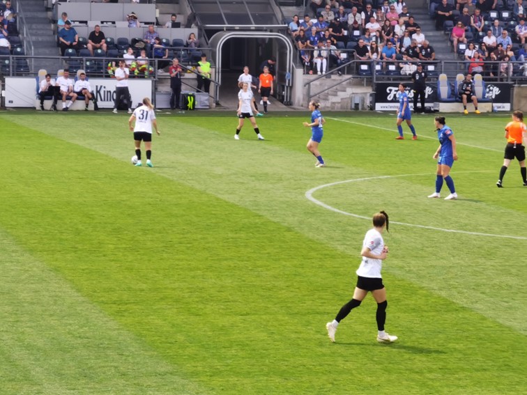 001 Turbine SGE Frauen