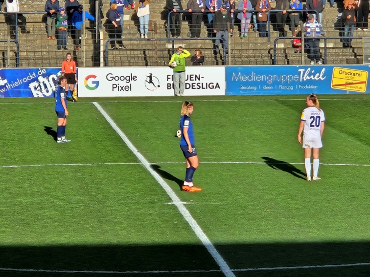 001 1.FFC Turbine Potsdam Deutscher Meister Frauen