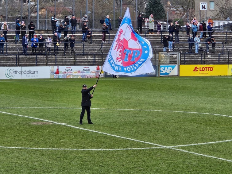 001 1.FFC Turbine Potsdam Deutscher Meister Frauen