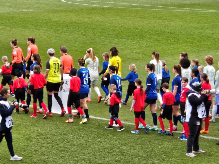 001 1.FFC Turbine Potsdam Deutscher Meister Frauen