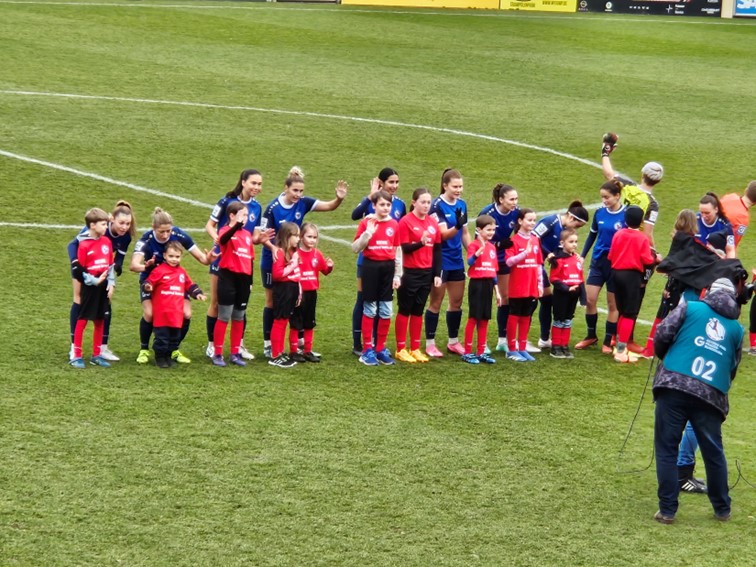 001 1.FFC Turbine Potsdam Deutscher Meister Frauen
