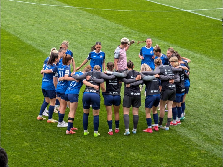 001 1.FFC Turbine Potsdam Deutscher Meister Frauen