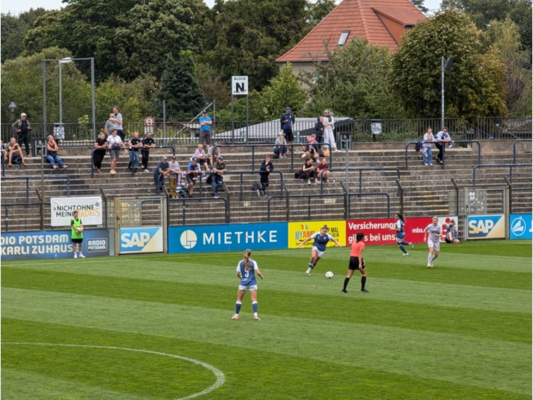 001 1.FFC Turbine Potsdam Deutscher Meister Frauen