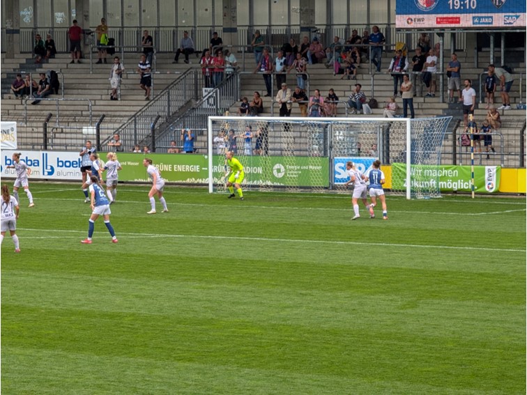 001 1.FFC Turbine Potsdam Deutscher Meister Frauen