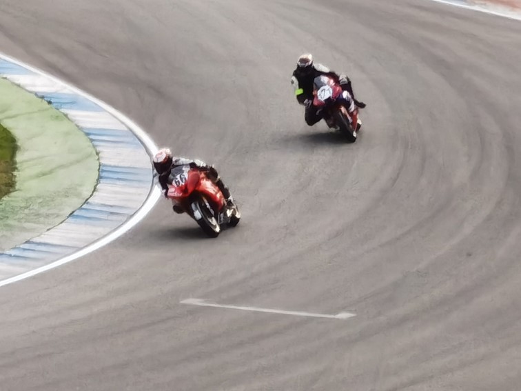 001   Zeittraining   1000 KM   Motorrad Langstreckenrennen   Hockenheimring