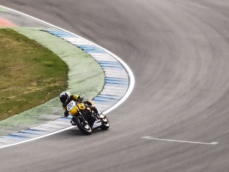 001   Zeittraining   1000 KM   Motorrad Langstreckenrennen   Hockenheimring