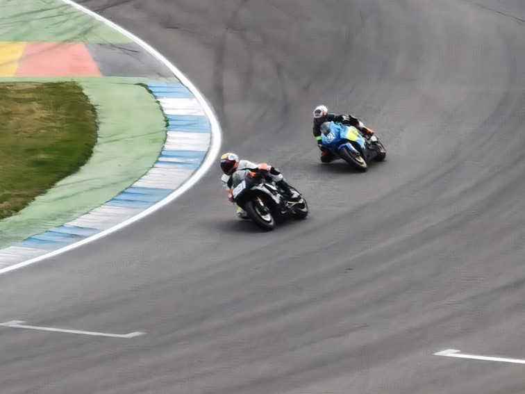 001   Zeittraining   1000 KM   Motorrad Langstreckenrennen   Hockenheimring