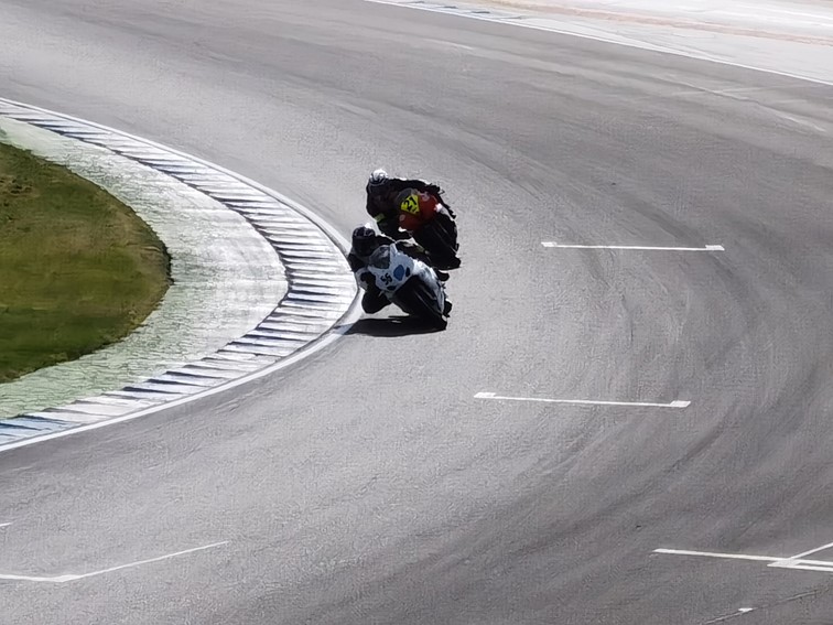 001   Zeittraining   1000 KM   Motorrad Langstreckenrennen   Hockenheimring