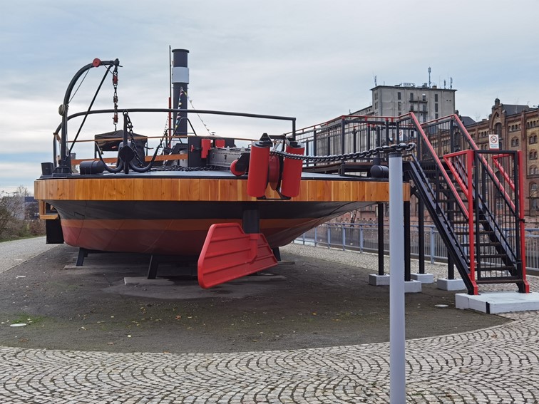 001 Kettenschleppdampfer Gustav Zeuner