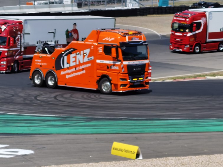 0847 Nurburgring Korso