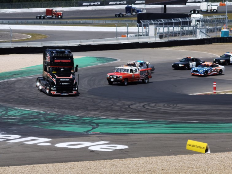 0847 Nurburgring Korso