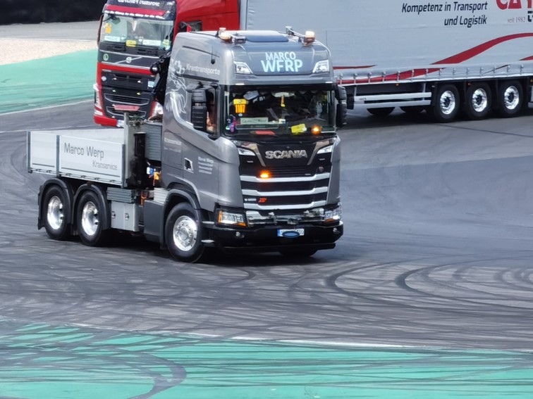 0847 Nurburgring Korso