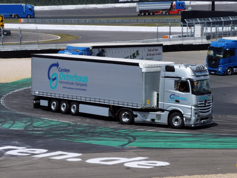 0847 Nurburgring Korso