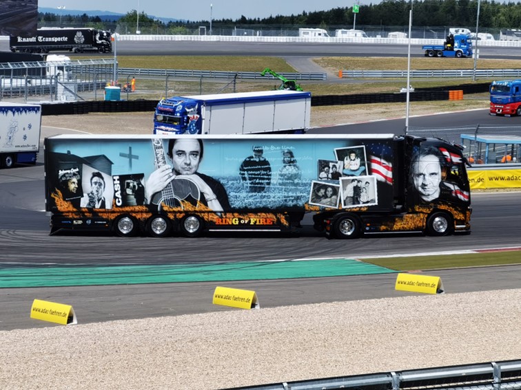 0847 Nurburgring Korso