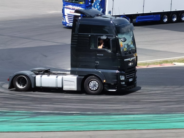 0847 Nurburgring Korso