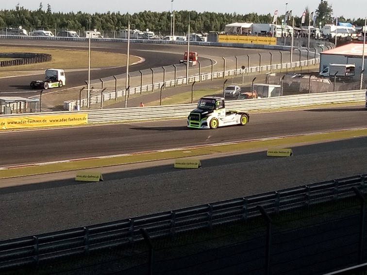 0001 FFSA  ADAC Mittelrhein Cup   Warm up