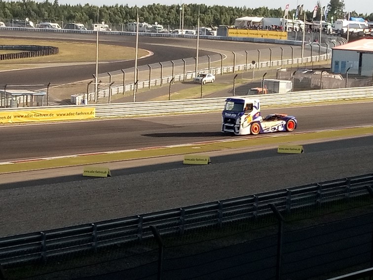 0001 FFSA  ADAC Mittelrhein Cup   Warm up
