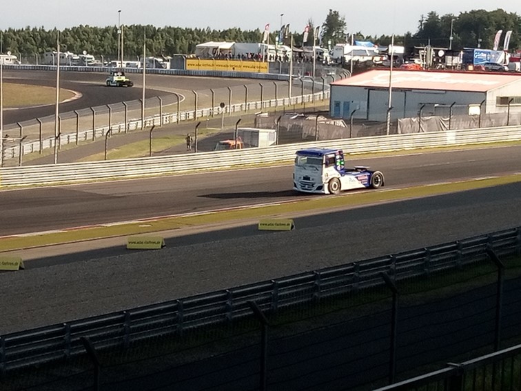 0001 FFSA  ADAC Mittelrhein Cup   Warm up