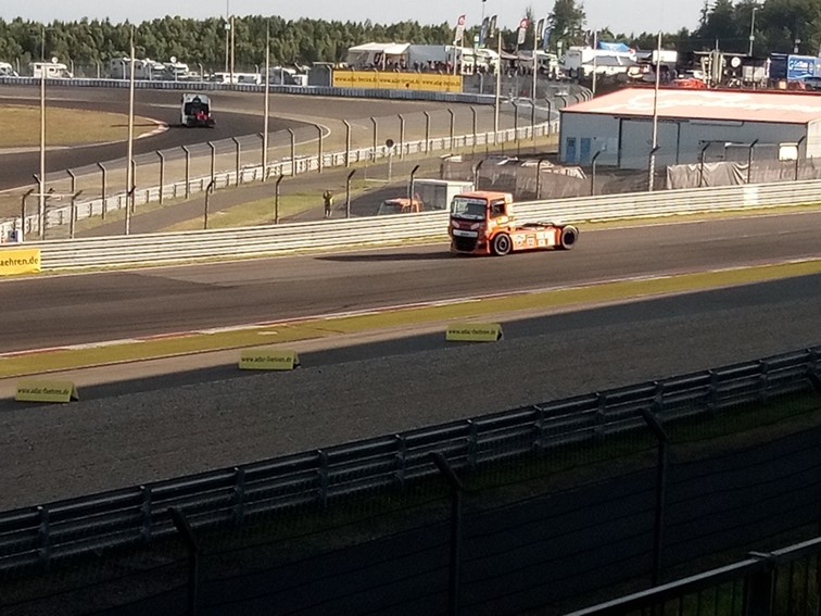 0001 FFSA  ADAC Mittelrhein Cup   Warm up