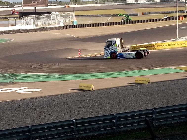 0001 FFSA  ADAC Mittelrhein Cup   Warm up