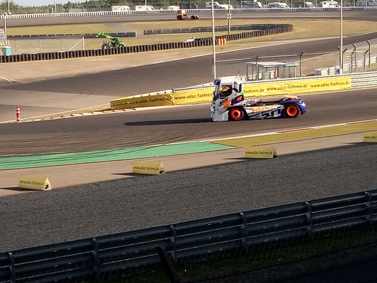 0001 FFSA  ADAC Mittelrhein Cup   Warm up