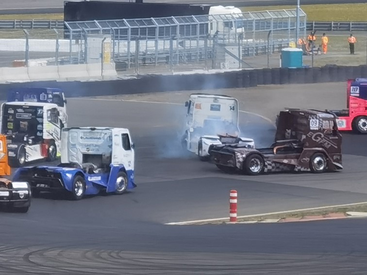 0001 FFSA  ADAC Mittelrhein Cup   Warm up