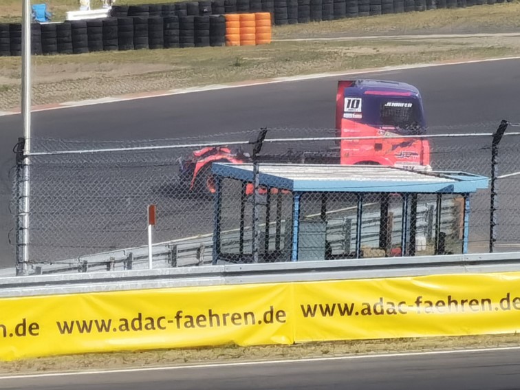 0001 FFSA  ADAC Mittelrhein Cup   Warm up