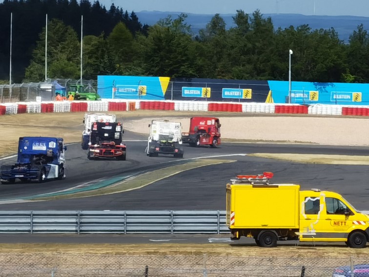 0001 FFSA  ADAC Mittelrhein Cup   Warm up