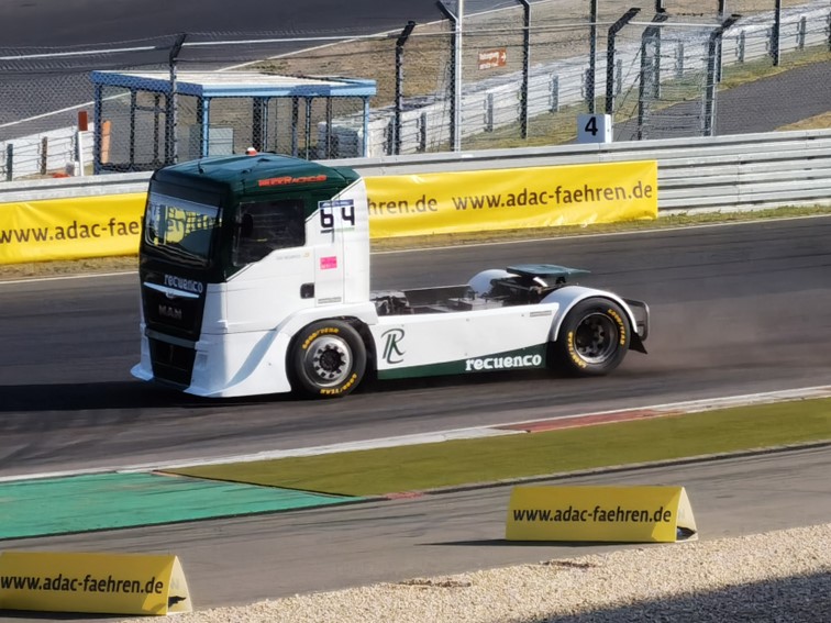 0138 FIA ETRC Truck Grand Prix   Warm up