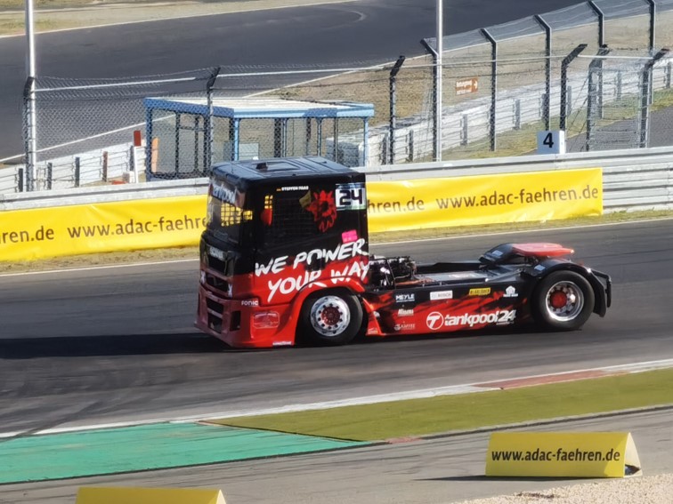 0138 FIA ETRC Truck Grand Prix   Warm up